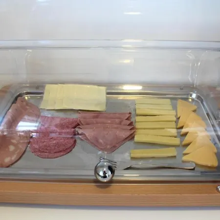 亚特兰提斯旅馆 3* 马萨佛恩