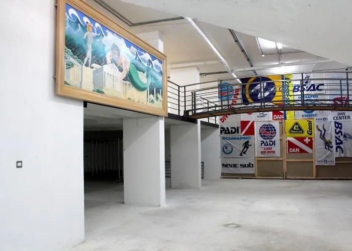 Bed & Breakfast Atlantis 3*